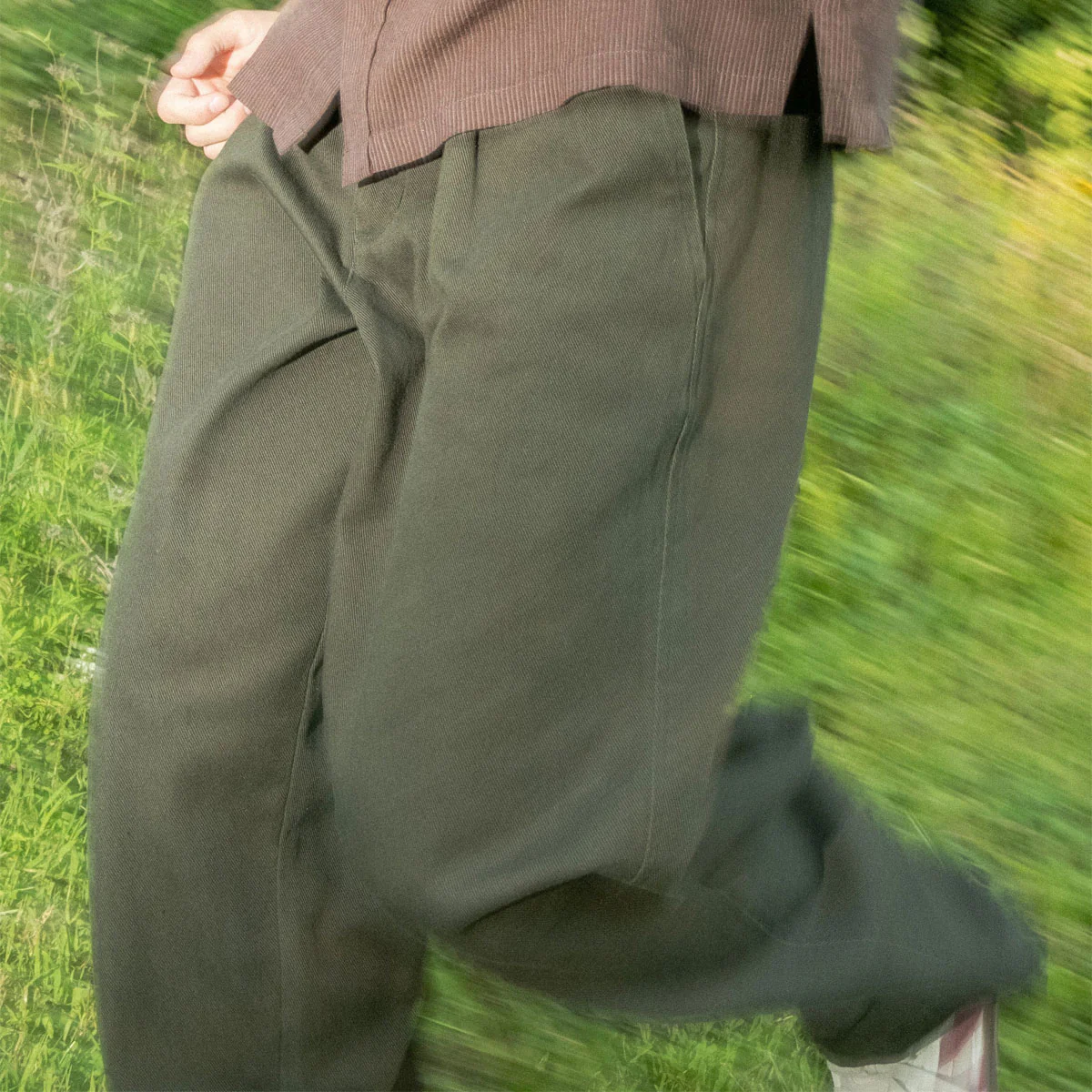 Quasi Warren Trouser Pants - Forest - Image 4